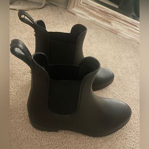 Sam Edelman rain boots
